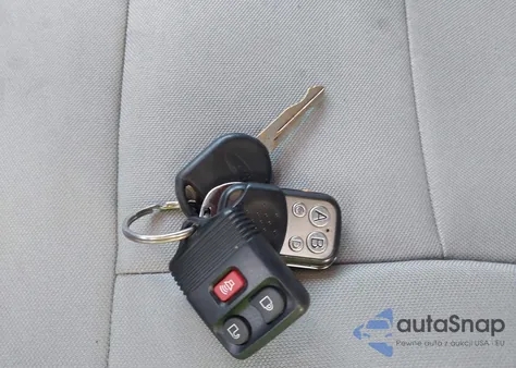 2005 Ford F-150 Lariat/Xlt из США, поврежденный, VIN 1FTPW12525FB38364